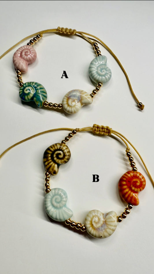 Sea shell bracelet